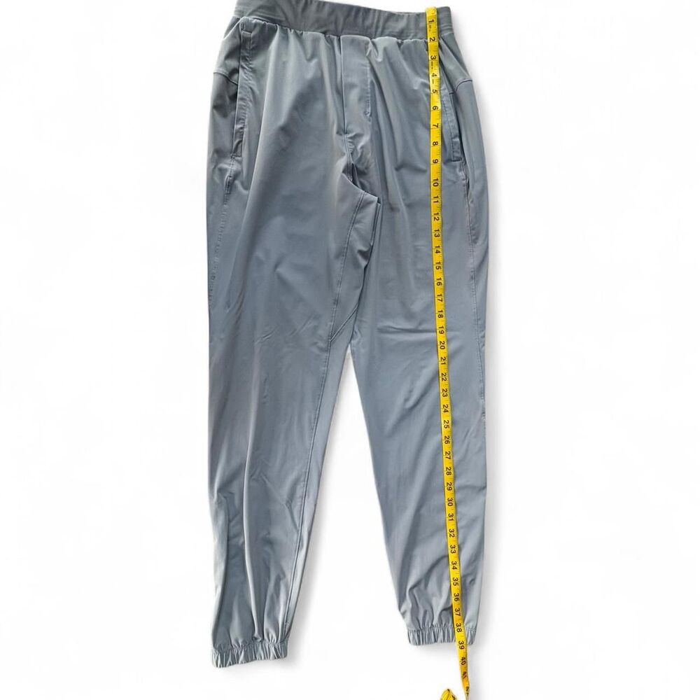 Lululemon Men's Grey and Silver Joggers-tracksuits